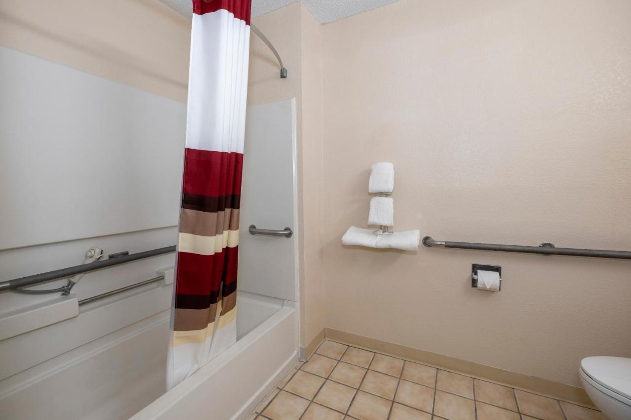 Red Roof Inn Norfolk - Portsmouth Εξωτερικό φωτογραφία